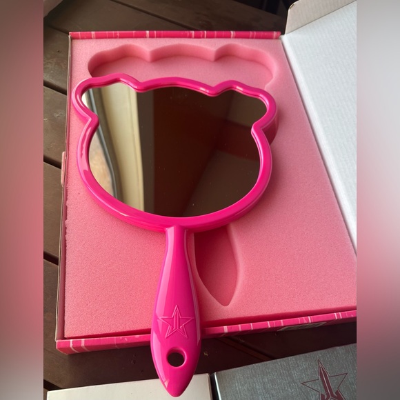 ⭐️ Jeffree Star Bundle ⭐️ Authentic - Picture 1 of 6